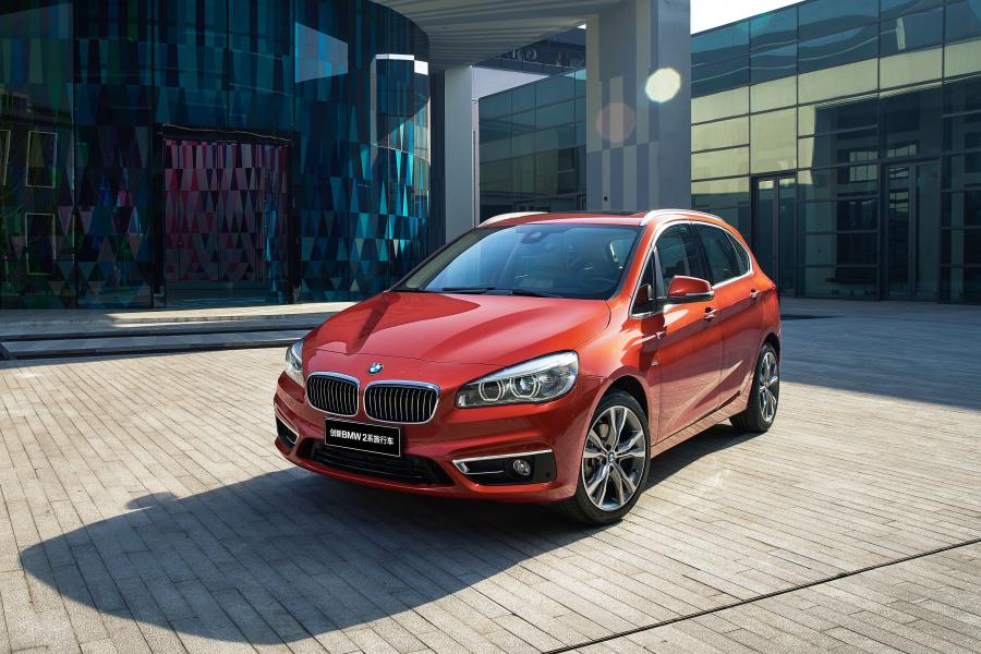  BMW 220i Active Tourer Luxury Line 2016 года  (CN) (фото 9 из 34)
